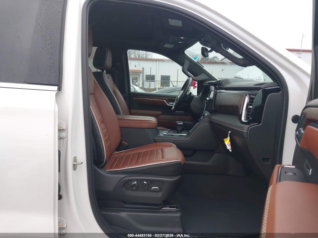 2023 Gmc Sierra 1500 4wd  Short Box Denali Ultimate მანქანა იყიდება აუქციონზე, vin: 1GTUUHEL3PZ158135, აუქციონის ნომერი: 44493158