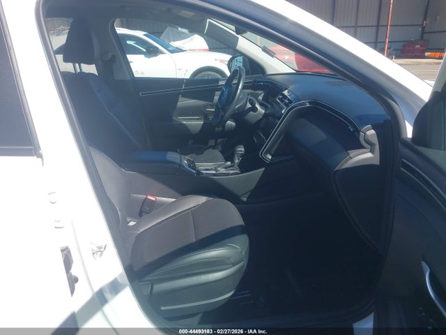 2023 HYUNDAI TUCSON 5NMJFCAEXPH209710 Photo 4