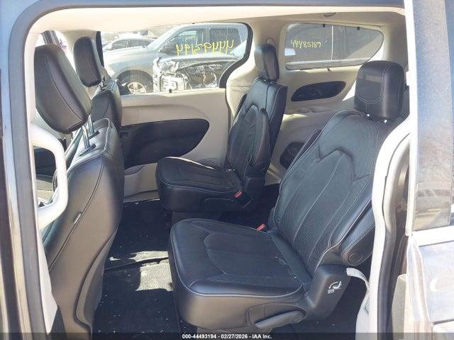 Продаж на аукціоні авто 2018 Chrysler Pacifica Limited, vin: 2C4RC1GG5JR258190, номер лоту: 44493194