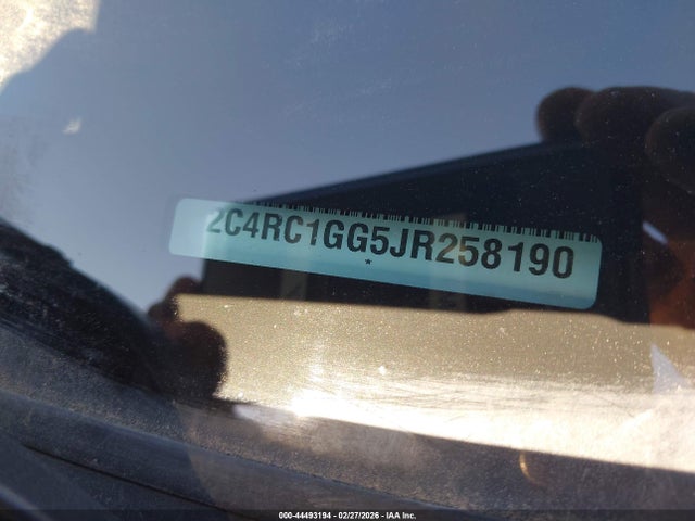 Продаж на аукціоні авто 2018 Chrysler Pacifica Limited, vin: 2C4RC1GG5JR258190, номер лоту: 44493194