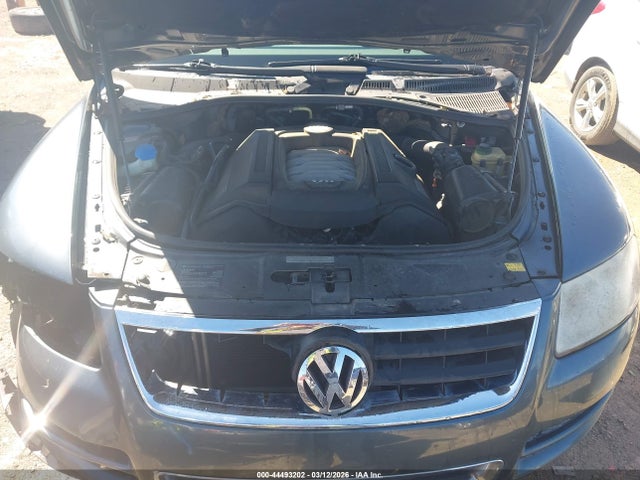 44493202 :رقم المزاد ، WVGZM77L15D023190 vin ، 2005 Volkswagen Touareg V8 مزاد بيع