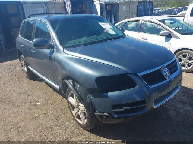 44493202 :رقم المزاد ، WVGZM77L15D023190 vin ، 2005 Volkswagen Touareg V8 مزاد بيع