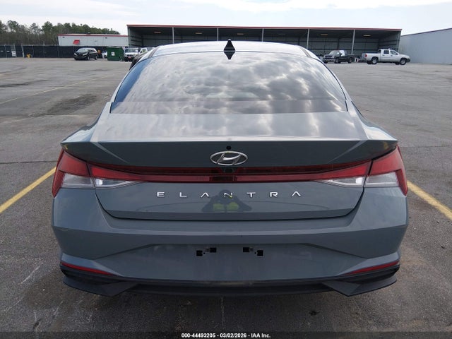 44493205 :رقم المزاد ، KMHLM4AG0MU186279 vin ، 2021 Hyundai Elantra Sel مزاد بيع