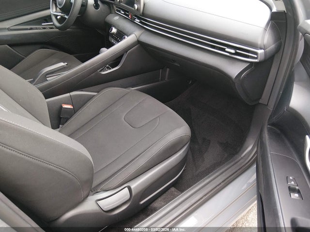 44493205 :رقم المزاد ، KMHLM4AG0MU186279 vin ، 2021 Hyundai Elantra Sel مزاد بيع
