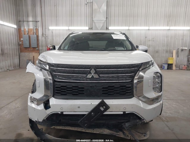 Продаж на аукціоні авто 2023 Mitsubishi Outlander Se 2.5 S-awc, vin: JA4J4UA82PZ061595, номер лоту: 44493227