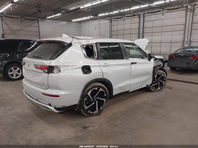 Продаж на аукціоні авто 2023 Mitsubishi Outlander Se 2.5 S-awc, vin: JA4J4UA82PZ061595, номер лоту: 44493227