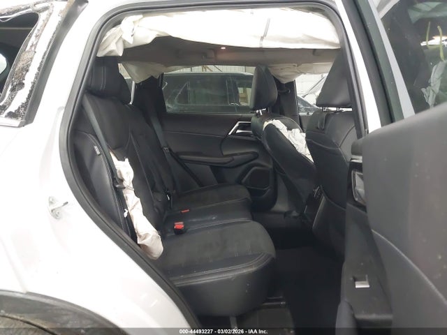 Продаж на аукціоні авто 2023 Mitsubishi Outlander Se 2.5 S-awc, vin: JA4J4UA82PZ061595, номер лоту: 44493227