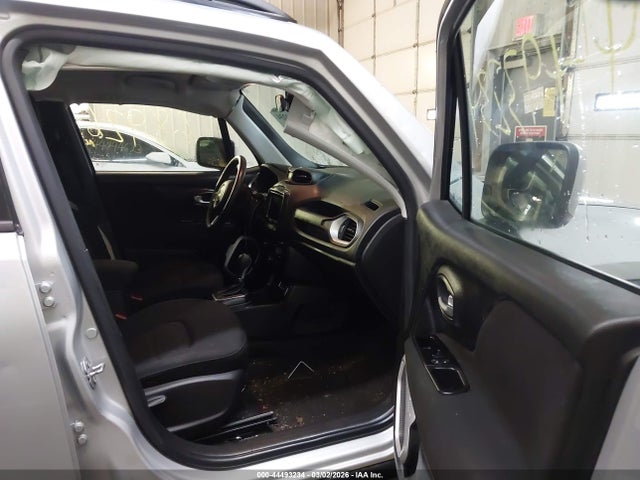 44493234 :رقم المزاد ، ZACNJABB3LPL05625 vin ، 2020 Jeep Renegade Latitude Fwd مزاد بيع