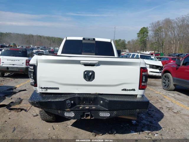 44493259 :رقم المزاد ، 3C6UR5FL8KG681889 vin ، 2019 Ram 2500 Laramie  4x4 6'4 Box مزاد بيع
