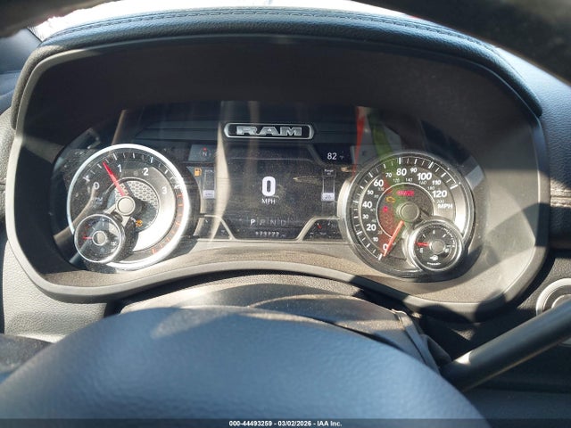 44493259 :رقم المزاد ، 3C6UR5FL8KG681889 vin ، 2019 Ram 2500 Laramie  4x4 6'4 Box مزاد بيع