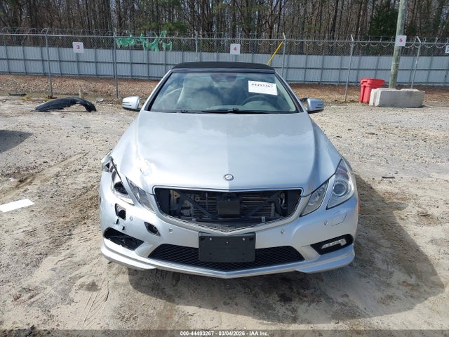 44493267 :رقم المزاد ، WDDKK7CF3BF068827 vin ، 2011 Mercedes-benz E 550 مزاد بيع