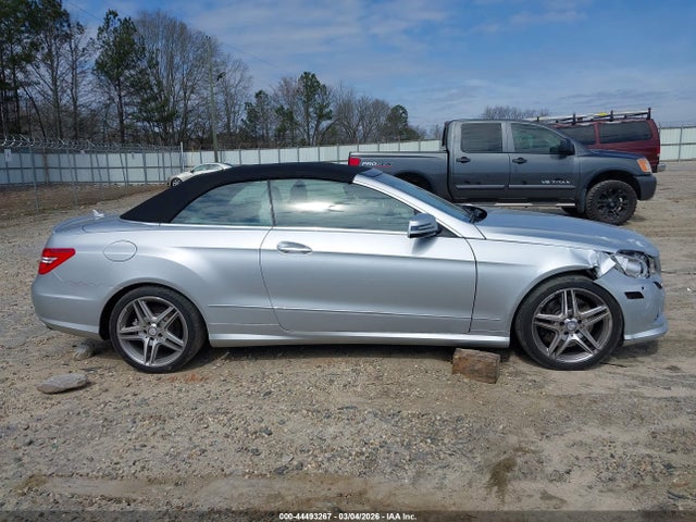 44493267 :رقم المزاد ، WDDKK7CF3BF068827 vin ، 2011 Mercedes-benz E 550 مزاد بيع