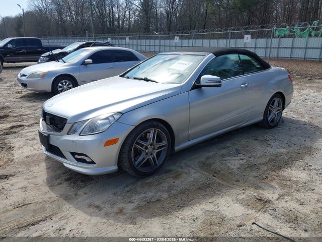 44493267 :رقم المزاد ، WDDKK7CF3BF068827 vin ، 2011 Mercedes-benz E 550 مزاد بيع