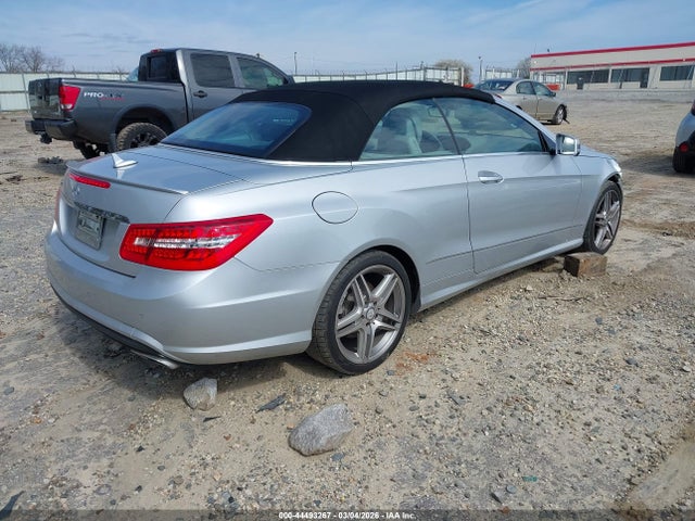 44493267 :رقم المزاد ، WDDKK7CF3BF068827 vin ، 2011 Mercedes-benz E 550 مزاد بيع