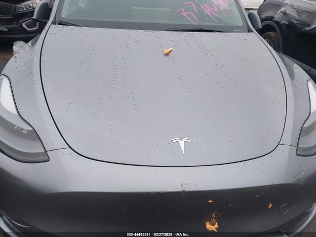 7SAYGDEE9RA299951 Tesla Model Y Long Range Dual Motor All-wheel Drive