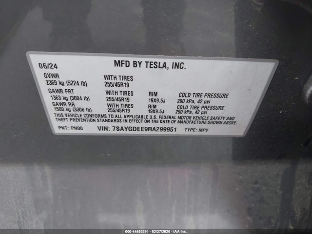 7SAYGDEE9RA299951 Tesla Model Y Long Range Dual Motor All-wheel Drive