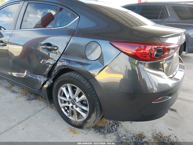 Aukcja sprzedaży 2016 Mazda Mazda3 I Grand Touring, vin: JM1BM1X79G1338880, numer aukcji: 44493293