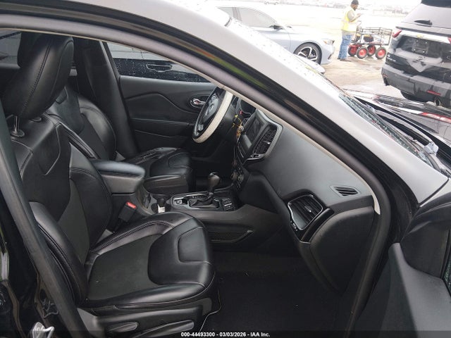 Auction sale of the 2020 Jeep Cherokee Altitude Fwd, vin: 1C4PJLLB6LD581026, lot number: 44493300