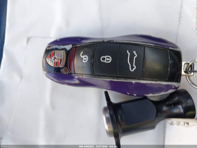 2011 PORSCHE CAYENNE WP1AA2A29BLA07073 Photo 10