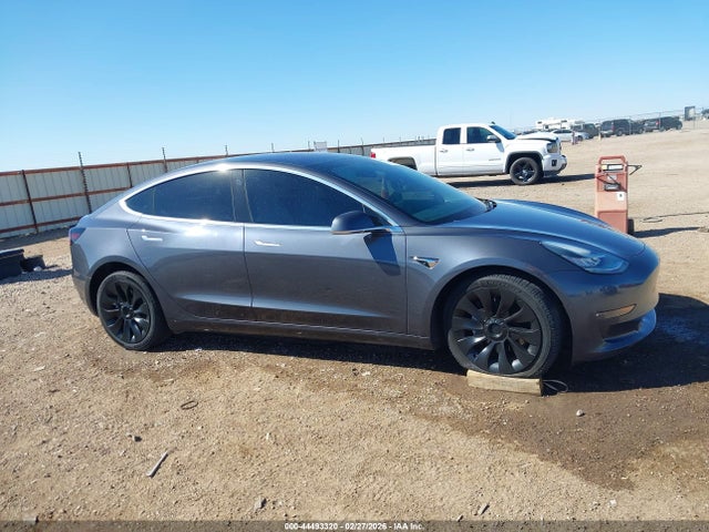 2019 Tesla Model 3 Long Range/performance მანქანა იყიდება აუქციონზე, vin: 5YJ3E1EBXKF195057, აუქციონის ნომერი: 44493320