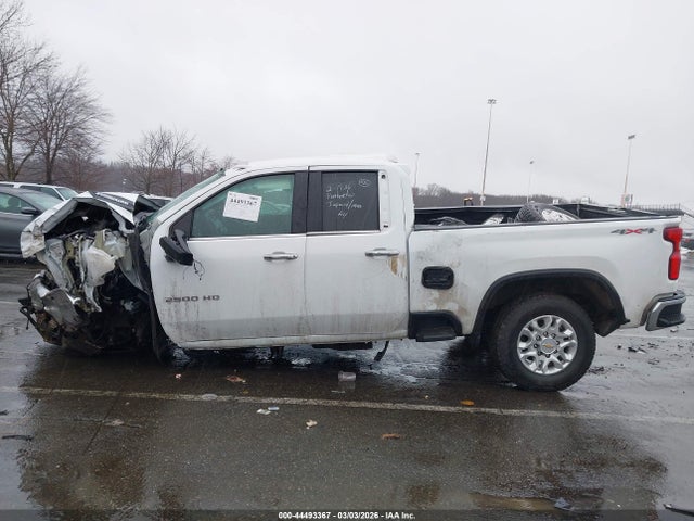 Auction sale of the 2022 Chevrolet Silverado 2500hd 4wd  Standard Bed Ltz, vin: 1GC2YPEY9NF253718, lot number: 44493367