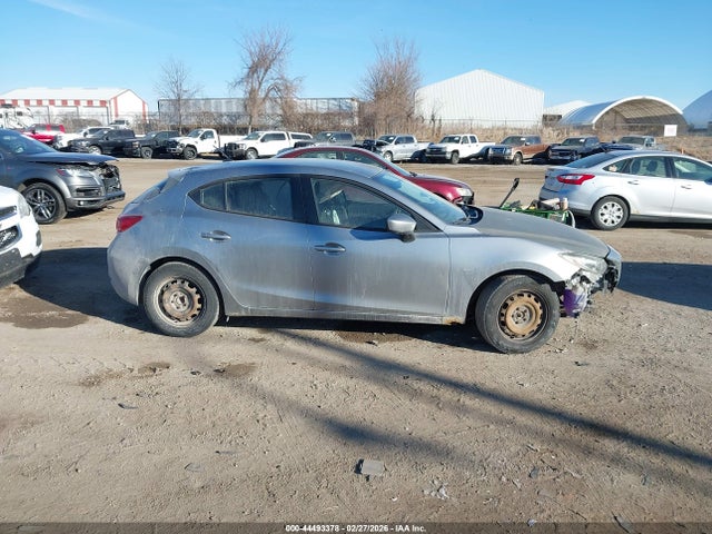 JM1BM1K72E1100163 Mazda Mazda3 I Sport
