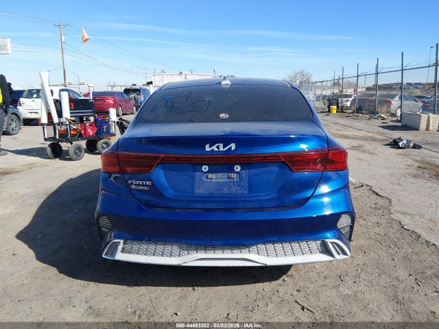 3KPF24AD1NE416795 KIA Forte Lxs