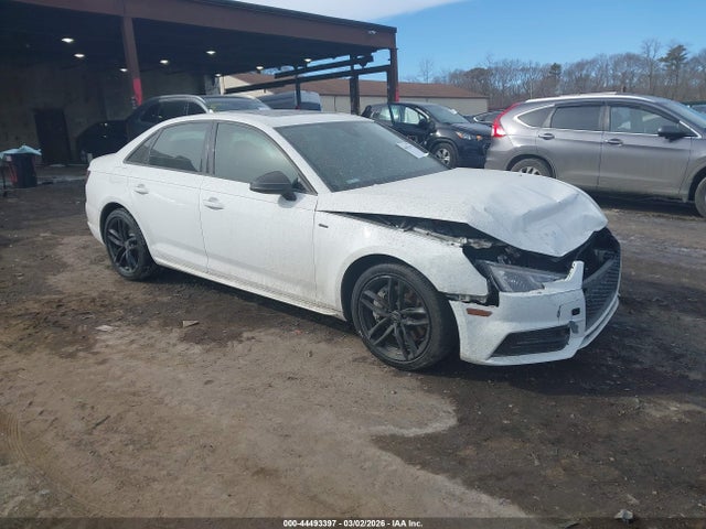 2017 AUDI A4 WAUDNAF43HN045769 Photo 0