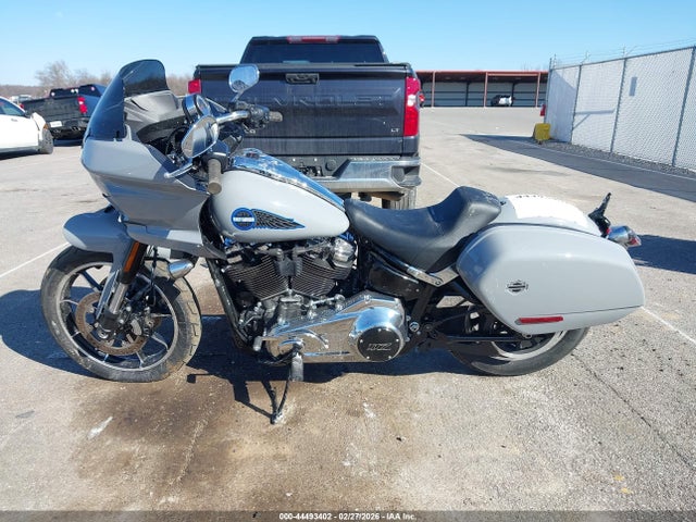 1HD1YXA15SB036477 Harley-Davidson Fxlrst