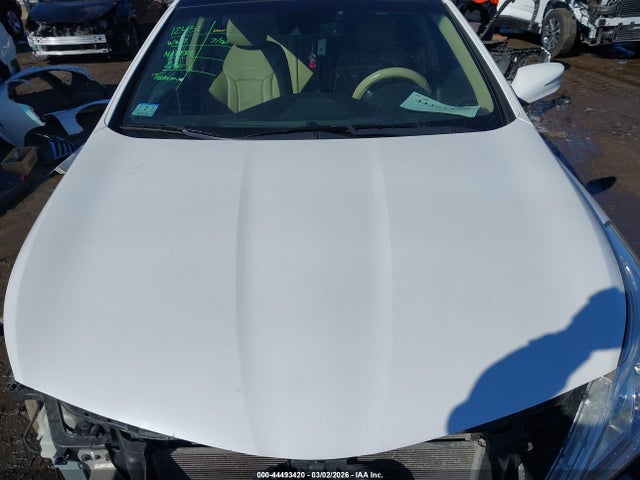 KMHFH4JG3HA577631 Hyundai Azera Limited