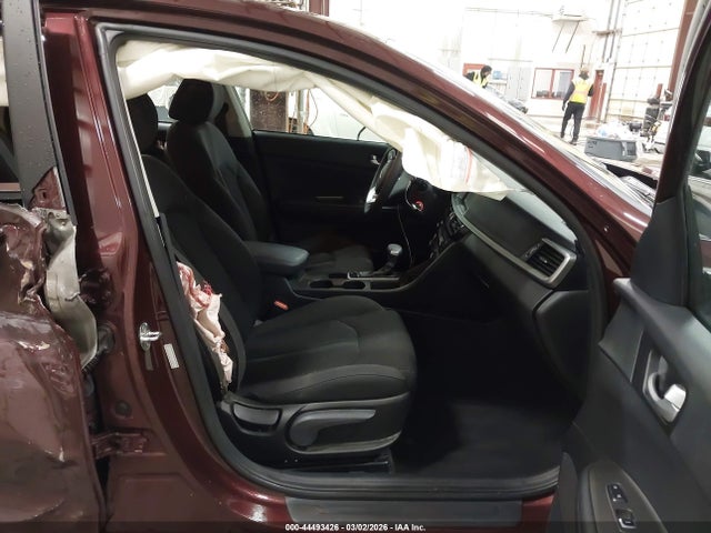 5XXGT4L36LG388003 KIA Optima Lx