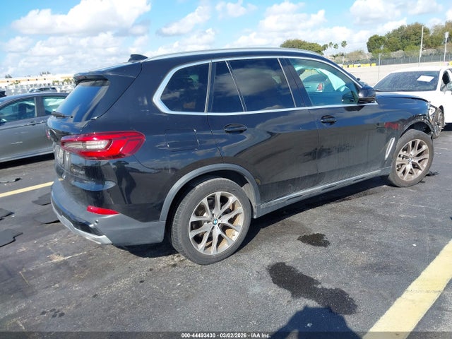 2019 Bmw X5 Xdrive40i მანქანა იყიდება აუქციონზე, vin: 5UXCR6C58KLL40560, აუქციონის ნომერი: 44493430