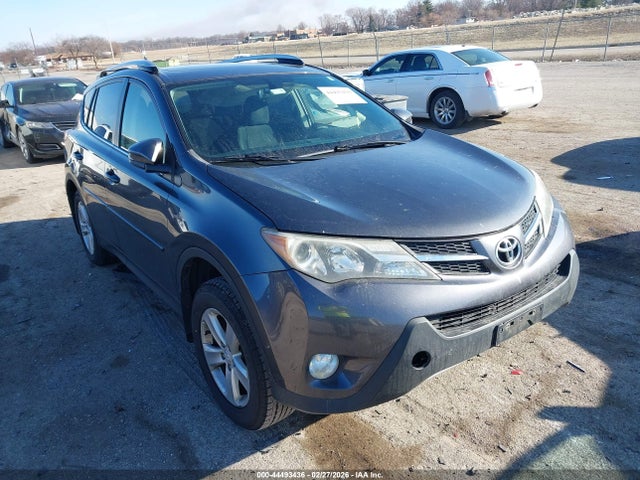 2014 TOYOTA RAV4 JTMRFREV8EJ012753