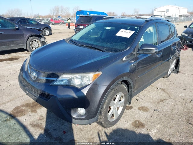 2014 TOYOTA RAV4 JTMRFREV8EJ012753 Photo 1