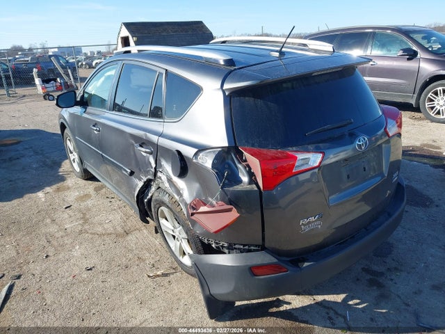 2014 TOYOTA RAV4 JTMRFREV8EJ012753 Photo 2