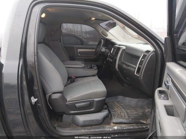 2018 Ram 1500 Express  4x4 6'4 Box მანქანა იყიდება აუქციონზე, vin: 3C6JR7ATXJG234839, აუქციონის ნომერი: 44493440