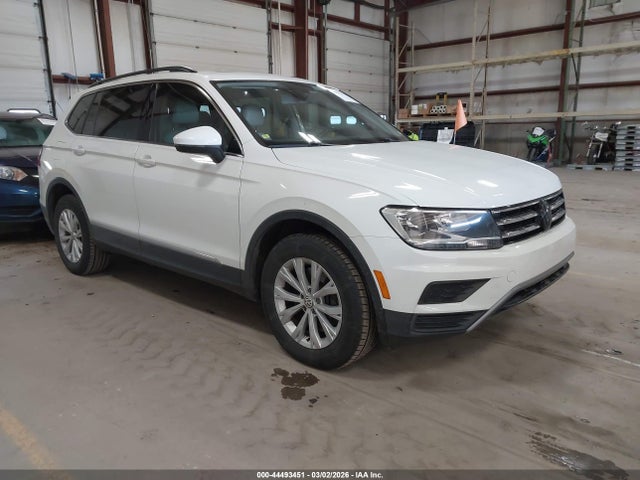 2018 VOLKSWAGEN TIGUAN 3VV3B7AX7JM149517