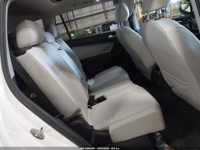 2018 VOLKSWAGEN TIGUAN 3VV3B7AX7JM149517 Photo 7