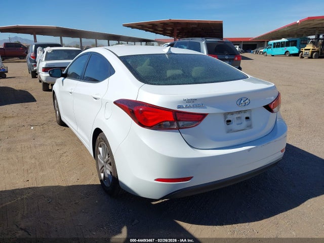 5NPDH4AE5FH631138 Hyundai ELANTRA SE