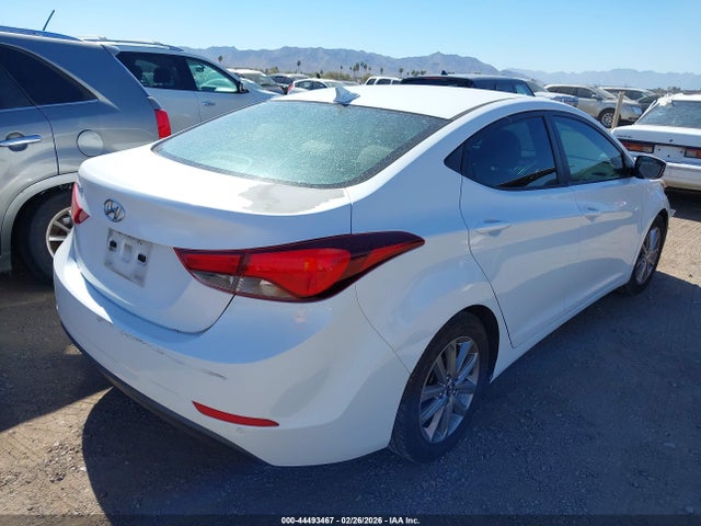 5NPDH4AE5FH631138 Hyundai ELANTRA SE