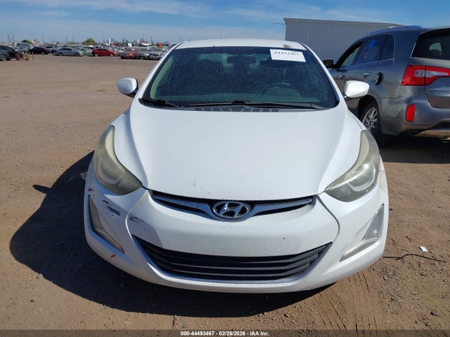 5NPDH4AE5FH631138 Hyundai ELANTRA SE