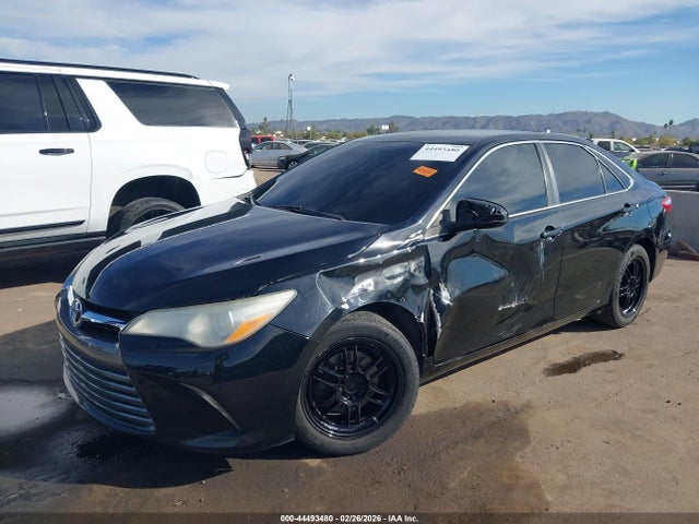 4T1BF1FK2HU275424 Toyota CAMRY LE