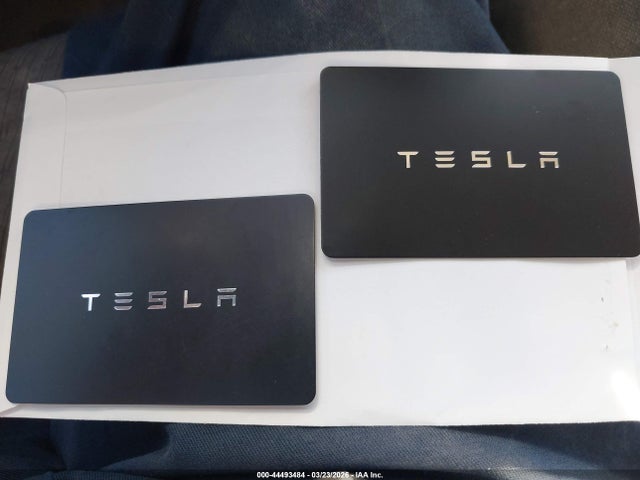 2023 Tesla Model Y მანქანა იყიდება აუქციონზე, vin: 7SAYGAEEXPF797347, აუქციონის ნომერი: 44493484