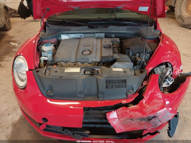 44493495 :رقم المزاد ، 3VW5P7ATXDM829905 vin ، 2013 Volkswagen Beetle 2.5l مزاد بيع