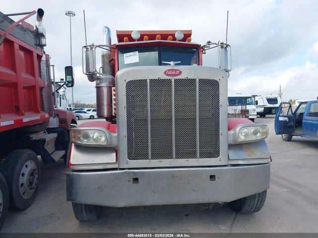 44493515 :رقم المزاد ، 1NPWLB0X99D780735 vin ، 2009 Peterbilt 388 مزاد بيع