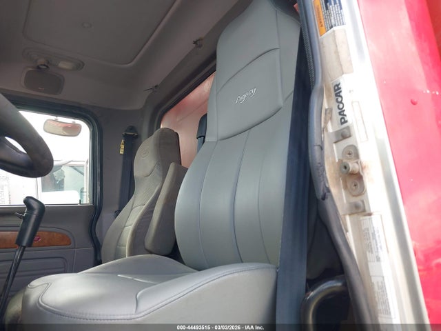 44493515 :رقم المزاد ، 1NPWLB0X99D780735 vin ، 2009 Peterbilt 388 مزاد بيع