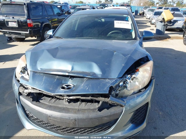 2010 Mazda Mazda3 I Touring მანქანა იყიდება აუქციონზე, vin: JM1BL1SGXA1240670, აუქციონის ნომერი: 44493520