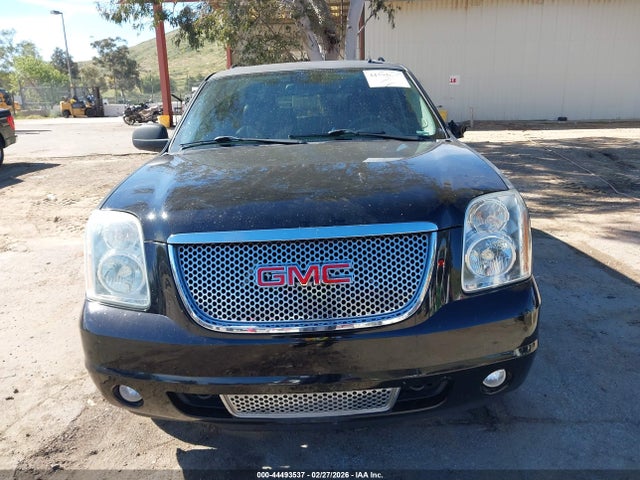 44493537 :رقم المزاد ، 1GKS1MEF7ER155520 vin ، 2014 Gmc Yukon Xl 1500 Denali مزاد بيع