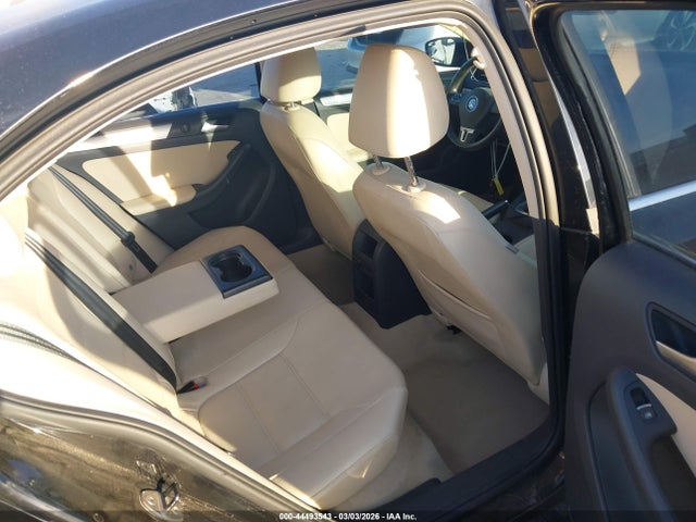 Продаж на аукціоні авто 2013 Volkswagen Jetta 2.5l Se, vin: 3VWDX7AJ5DM427199, номер лоту: 44493543