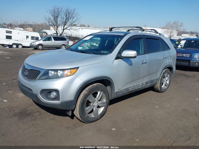 44493555 :رقم المزاد ، 5XYKUDA2XDG359280 vin ، 2013 Kia Sorento Ex V6 مزاد بيع